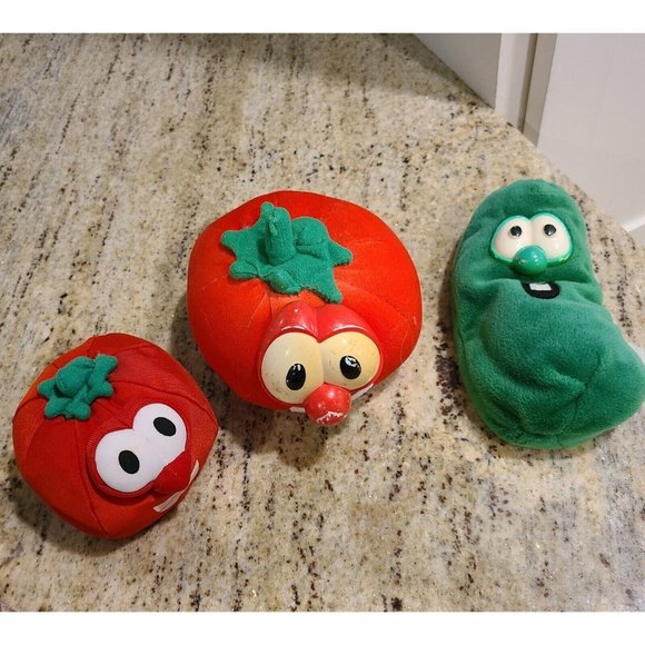 Veggietales VHS Lot of 4. 3 are New Sealed. And 3 Plush Tomato Cucumber - Picture 5 of 12